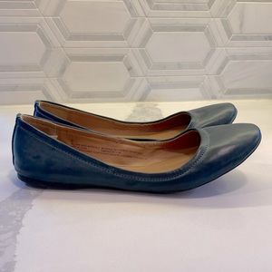 Mossimo Supply Co. Women’s Size 9 Blue Faux Leather Ballet Flats